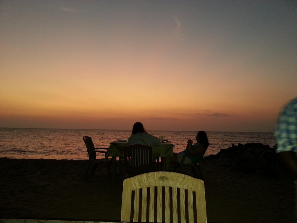 Solomon Beach Hotel マラウィラ エクステリア 写真